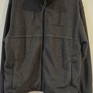 Columbia Men's Gray Sweater